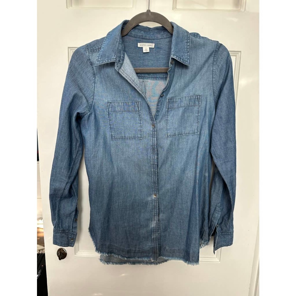 Melrose and Market Jean button up Shirt
